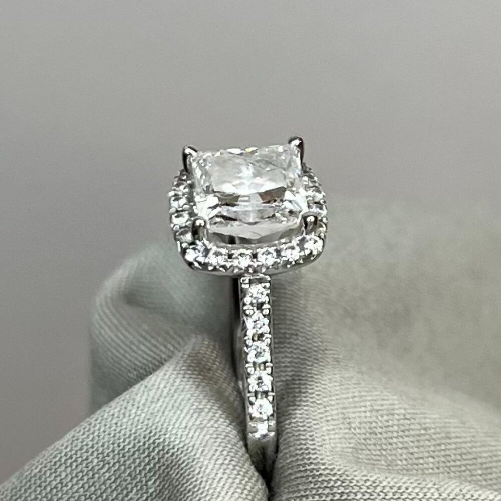 Diamond Ring, 1.62 Carat, Princess, Super Ideal Cut, D Color, VV2 Clarity